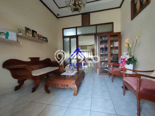 Ready to Use! Premium House LT 500m2 Desain Modern di Sariwangi Ready to Use! Premium House LT 500m2 Desain Modern di Sariwangi