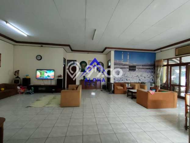 Ready to Use! Premium House LT 500m2 Desain Modern di Sariwangi Ready to Use! Premium House LT 500m2 Desain Modern di Sariwangi