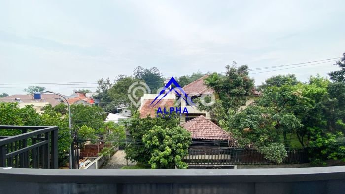 Rumah Luxury Modern Tanpa Renovasi di Cigadung Bandung Rumah Luxury Modern Tanpa Renovasi di Cigadung Bandung