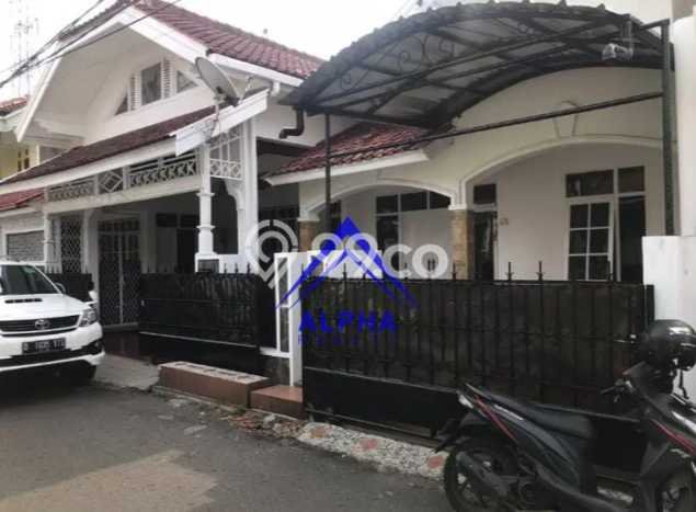 Rumah Modern 4 Kamar LT 200m2 di Kopo Rumah Modern 4 Kamar LT 200m2 di Kopo