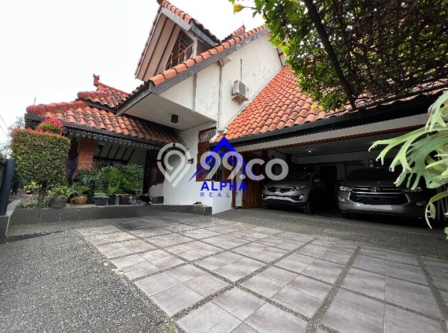 Rumah Mewah Siap Huni LT 345m2 di Kiaracondong, Bandung Rumah Mewah Siap Huni LT 345m2 di Kiaracondong, Bandung
