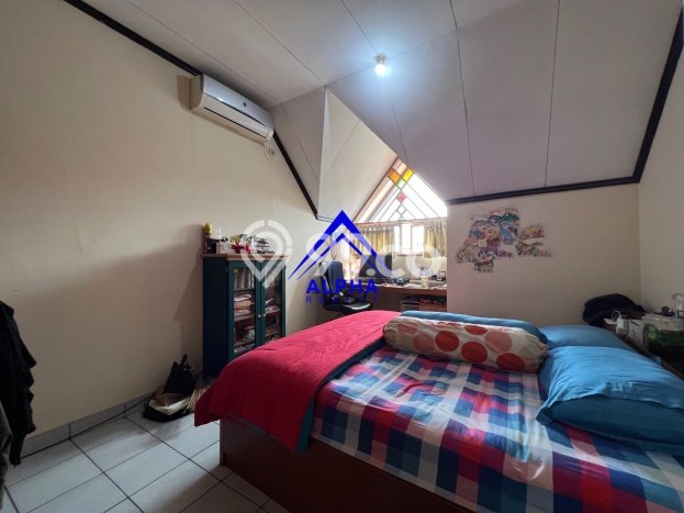 Rumah Mewah Siap Huni LT 345m2 di Kiaracondong, Bandung Rumah Mewah Siap Huni LT 345m2 di Kiaracondong, Bandung