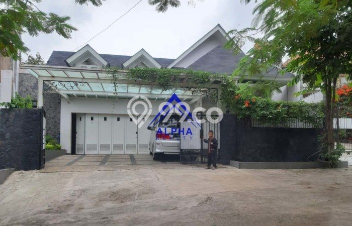 Dijual Rumah Mewah Exclusive di Sukasari, Bandung Dijual Rumah Mewah Exclusive di Sukasari, Bandung