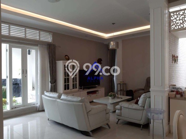 Dijual Rumah Mewah Exclusive di Sukasari, Bandung Dijual Rumah Mewah Exclusive di Sukasari, Bandung