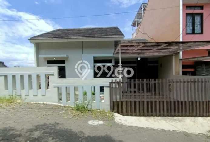 Rumah sewa siap pakai 3 Kamar Tidur di Geger Kalong, Bandung Rumah sewa siap pakai 3 Kamar Tidur di Geger Kalong, Bandung