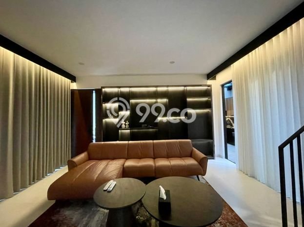 Rumah Mewah LB 140m2 Siap Huni Desain Elegan di Cigadung, Bandung Rumah Mewah LB 140m2 Siap Huni Desain Elegan di Cigadung, Bandung