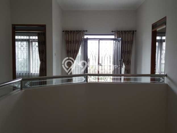 Dijual Hunian Rumah Terawat 4 KT di Soekarno Hatta, Bandung Dijual Hunian Rumah Terawat 4 KT di Soekarno Hatta, Bandung