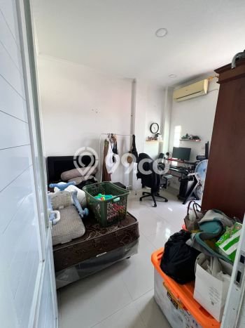 Komersial untuk Disewa di Pusat Bandung Luas Bangunan 84m2 Komersial untuk Disewa di Pusat Bandung Luas Bangunan 84m2