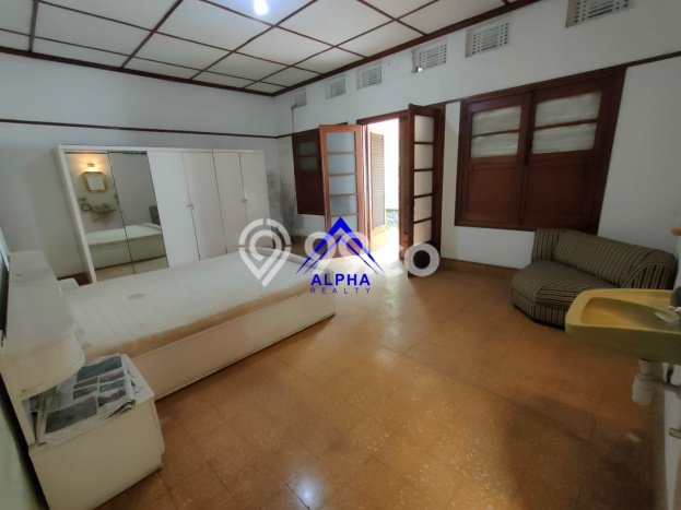 Ready to Use! Luxury House LT 1030m2 Desain Elegan di Dago Ready to Use! Luxury House LT 1030m2 Desain Elegan di Dago