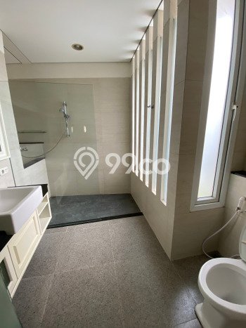 Rumah Elit Modern Tanpa Renovasi di Setra Murni Bandung Rumah Elit Modern Tanpa Renovasi di Setra Murni Bandung