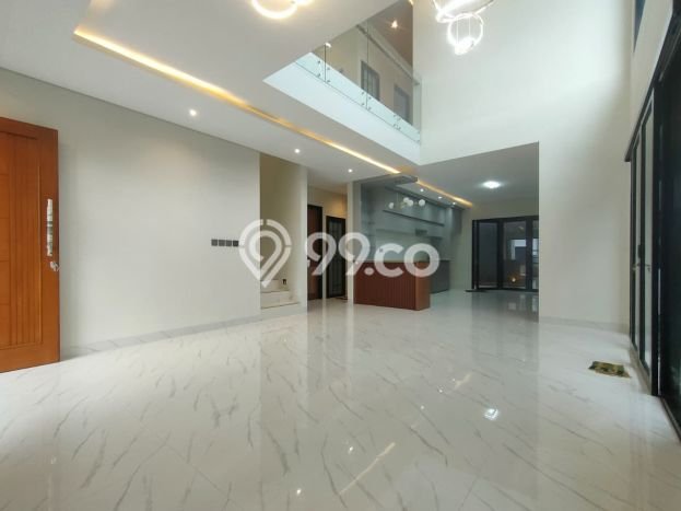 Ready to Use! Luxury House LT 200m2 Desain Modern di Setiabudi Ready to Use! Luxury House LT 200m2 Desain Modern di Setiabudi