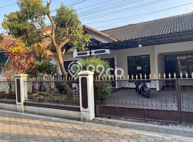 Disewakan Segera Rumah Kondisi Bagus di Kawasan Antapani, Bandung Disewakan Segera Rumah Kondisi Bagus di Kawasan Antapani, Bandung