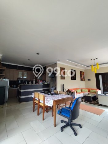 Jual Rumah Luas Megah Dengan View Eksklusif di Setiabudi, Bandung Jual Rumah Luas Megah Dengan View Eksklusif di Setiabudi, Bandung