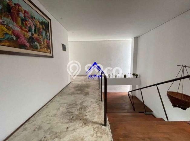 For Sale! Luxury House LT 525m2 Desain Modern di Kota Baru Parahyangan For Sale! Luxury House LT 525m2 Desain Modern di Kota Baru Parahyangan