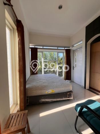 Jarang Ada! Rumah Kontrakan 4 Kamar Bagus Siap Huni Padasuka Jarang Ada! Rumah Kontrakan 4 Kamar Bagus Siap Huni Padasuka