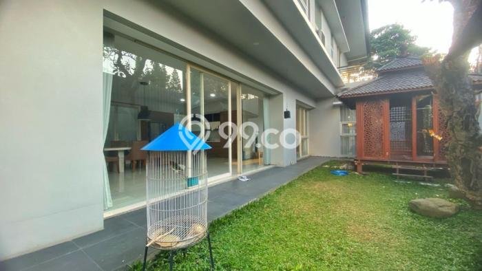Jual Rumah Luas Elegan Dengan View Eksklusif di Setra Indah, Bandung Jual Rumah Luas Elegan Dengan View Eksklusif di Setra Indah, Bandung