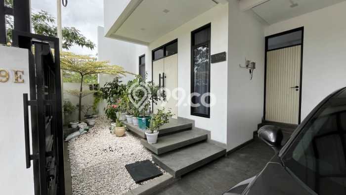 Rumah Elit Modern Siap Huni di Sarijadi Bandung Rumah Elit Modern Siap Huni di Sarijadi Bandung
