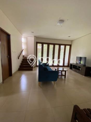 Rumah Mewah Siap Huni LT 540m2 di Coblong, Bandung Rumah Mewah Siap Huni LT 540m2 di Coblong, Bandung