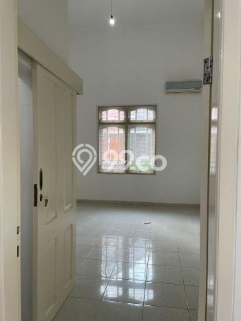 Rumah Strategis Minimalis Lb 140m2 di Tambaksari, Surabaya Rumah Strategis Minimalis Lb 140m2 di Tambaksari, Surabaya