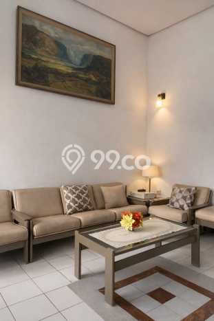Hot Offer Hunian Premium Ideal dan Luas di Wonokromo, Surabaya Hot Offer Hunian Premium Ideal dan Luas di Wonokromo, Surabaya