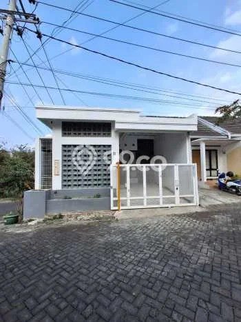 Rumah Strategis Modern Lb 92m2 di Wagir, Malang Rumah Strategis Modern Lb 92m2 di Wagir, Malang