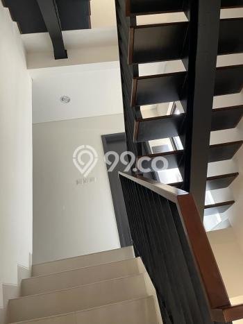 Disewakan Rumah Konsep Modern di Cakung Jakarta Timur dengan 3 KT Disewakan Rumah Konsep Modern di Cakung Jakarta Timur dengan 3 KT