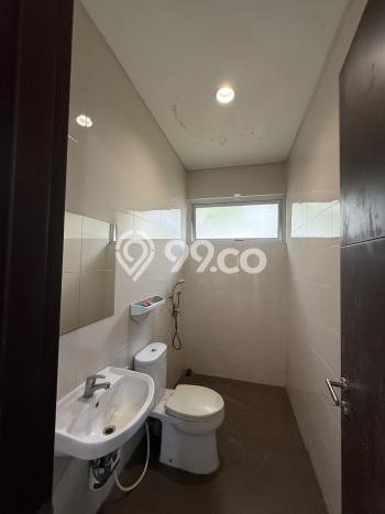 Disewakan Rumah Konsep Modern di Cakung Jakarta Timur dengan 4 Kamar Disewakan Rumah Konsep Modern di Cakung Jakarta Timur dengan 4 Kamar