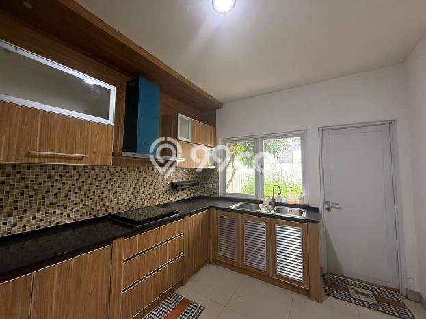 Disewakan Rumah Konsep Modern di Cakung Jakarta Timur dengan 4 Kamar Disewakan Rumah Konsep Modern di Cakung Jakarta Timur dengan 4 Kamar