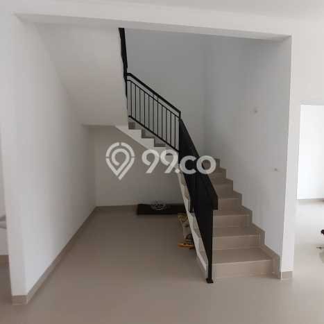 KESEMPATAN TERBAIK! Rumah Asri di Karang Tengah, LT 126m² LB 120m² KESEMPATAN TERBAIK! Rumah Asri di Karang Tengah, LT 126m² LB 120m²