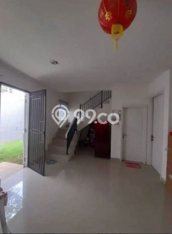 Rumah Elit LB 133m2 Siap Huni Desain Elegan di Modernland, Tangerang Rumah Elit LB 133m2 Siap Huni Desain Elegan di Modernland, Tangerang