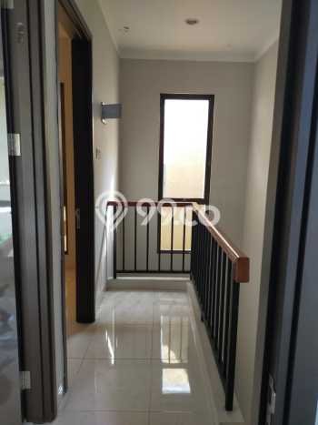Dijual Hunian Rumah Nyaman 2 KT di Graha Raya, Tangerang Dijual Hunian Rumah Nyaman 2 KT di Graha Raya, Tangerang