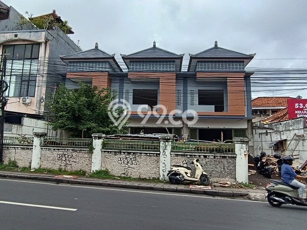 AREA BERKEMBANG! Ruko Disewakan di Pemecutan Kaja, Luas 180m², Siap Bisnis AREA BERKEMBANG! Ruko Disewakan di Pemecutan Kaja, Luas 180m², Siap Bisnis