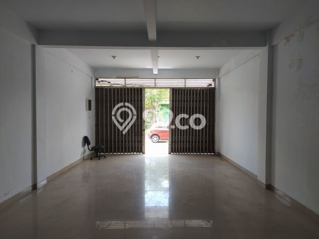 AREA KOMERSIAL! Ruko For Rent di Sumerta Kelod, Luas 130m², Jalan Strategis AREA KOMERSIAL! Ruko For Rent di Sumerta Kelod, Luas 130m², Jalan Strategis