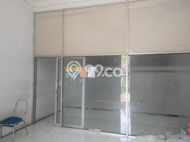 Ruko Lokasi Premium Kawasan Gatot Subroto, Luas 140m², Siap Usaha Ruko Lokasi Premium Kawasan Gatot Subroto, Luas 140m², Siap Usaha