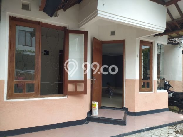 Rumah dengan Lokasi Strategis 2 KT di Padangsambian Kaja, Denpasar Rumah dengan Lokasi Strategis 2 KT di Padangsambian Kaja, Denpasar