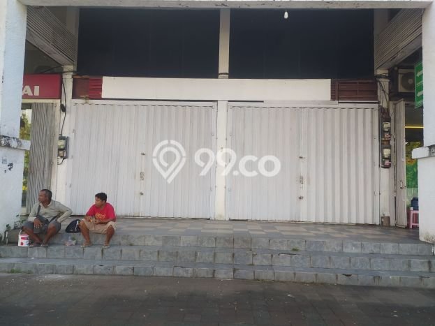 Ruko Disewakan di Danginpuri Kelod, Luas 200m², Area Strategis, Siap Operasi Ruko Disewakan di Danginpuri Kelod, Luas 200m², Area Strategis, Siap Operasi