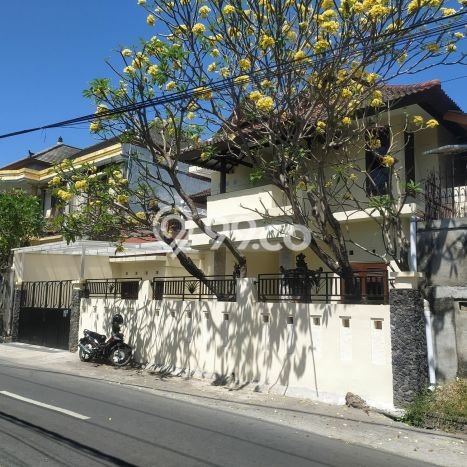 Rumah Sejuk di Renon, 4 KT, Free Banjir Rumah Sejuk di Renon, 4 KT, Free Banjir