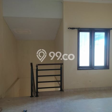 PRIME LOCATION! Rumah area Gatot Subroto, 3 KT, Area Tenang, LT 135m² Bangunan 150m² PRIME LOCATION! Rumah area Gatot Subroto, 3 KT, Area Tenang, LT 135m² Bangunan 150m²
