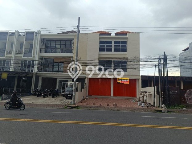 INVESTASI POTENSIAL! Ruko di Mahendradata, Luas 210m², Area Bisnis INVESTASI POTENSIAL! Ruko di Mahendradata, Luas 210m², Area Bisnis