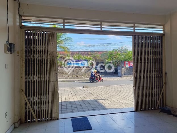 Disewakan Ruko Premium Kawasan Tonja, Luas 70m², Area Strategis Disewakan Ruko Premium Kawasan Tonja, Luas 70m², Area Strategis