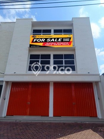INVESTASI POTENSIAL! Ruko di Mahendradata, Luas 210m², Area Bisnis INVESTASI POTENSIAL! Ruko di Mahendradata, Luas 210m², Area Bisnis