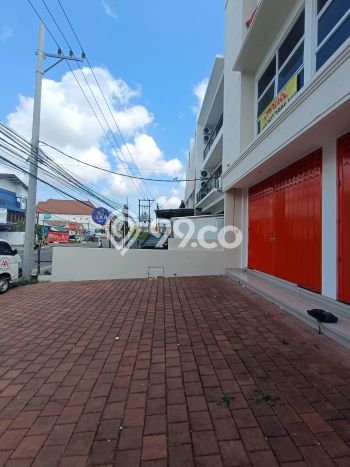 INVESTASI POTENSIAL! Ruko di Mahendradata, Luas 210m², Area Bisnis INVESTASI POTENSIAL! Ruko di Mahendradata, Luas 210m², Area Bisnis