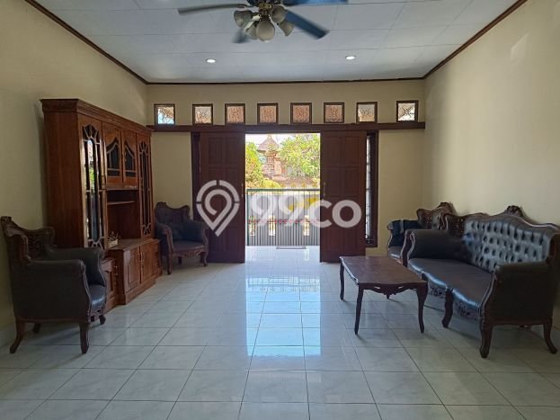Rumah di Sumerta Kelod, Dekat Pusat Kota, LT 250m² Rumah di Sumerta Kelod, Dekat Pusat Kota, LT 250m²