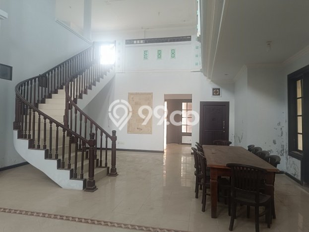For Sale! Premium House LT 400m2 Desain Elegan di Gatot Subroto For Sale! Premium House LT 400m2 Desain Elegan di Gatot Subroto