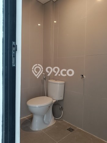Ruko Siap Pakai di , Luas 105m2m², Kawasan Bisnis Ruko Siap Pakai di , Luas 105m2m², Kawasan Bisnis