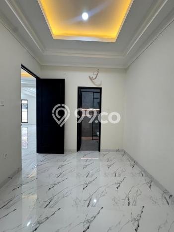 Siap Huni Rumah Mewah 4 Kamar di BSD Dekat ke Mana Saja Siap Huni Rumah Mewah 4 Kamar di BSD Dekat ke Mana Saja