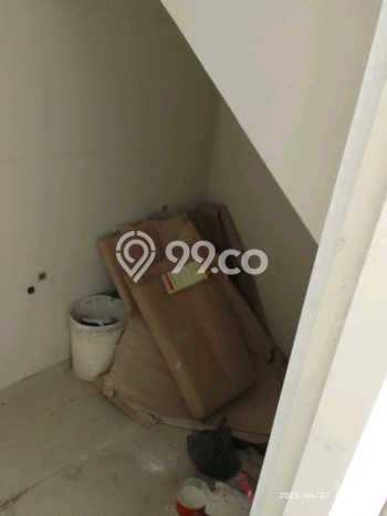 Dijual Rumah Strategis Bagus Punya 5 KT di Rungkut Surabaya SHM Dijual Rumah Strategis Bagus Punya 5 KT di Rungkut Surabaya SHM