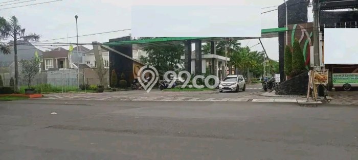 Best Deal Hunian Mewah Ideal dan Luas di Rungkut, Surabaya Best Deal Hunian Mewah Ideal dan Luas di Rungkut, Surabaya