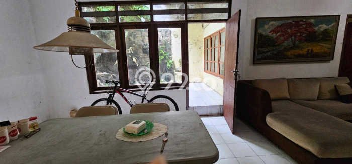 Jual Rumah Minimalis Bagus Punya 4 KT di Rungkut Surabaya SHM Jual Rumah Minimalis Bagus Punya 4 KT di Rungkut Surabaya SHM
