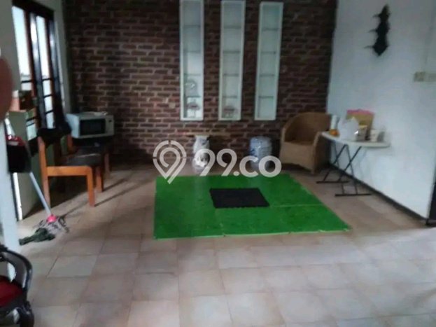 Disewakan Segera Rumah Kondisi Baik di Kawasan Semampir, Surabaya Disewakan Segera Rumah Kondisi Baik di Kawasan Semampir, Surabaya